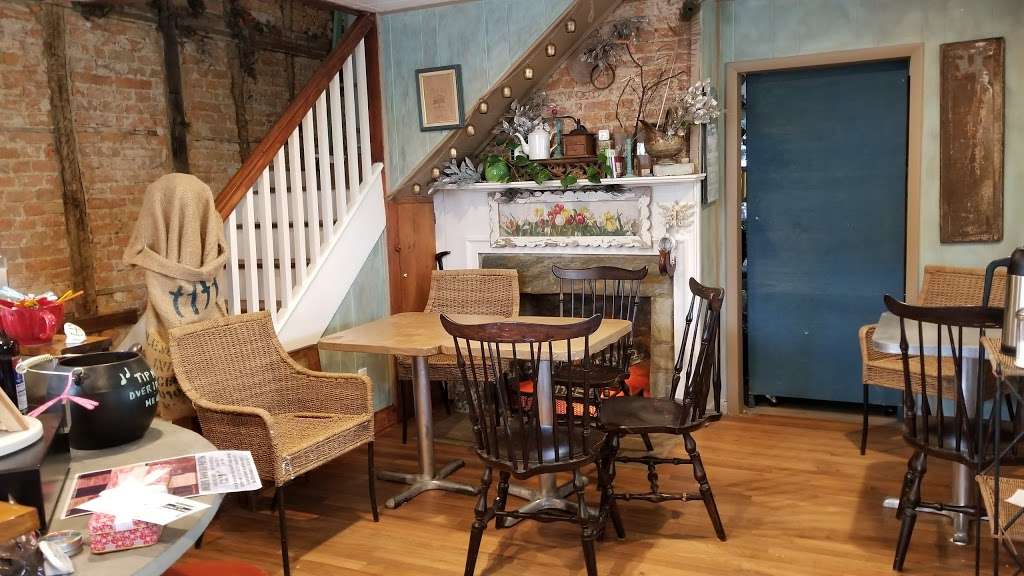 Back Street Brews Coffee and Tea House | 11 E Pennsylvania Ave, Lovettsville, VA 20180, USA | Phone: (703) 945-9171