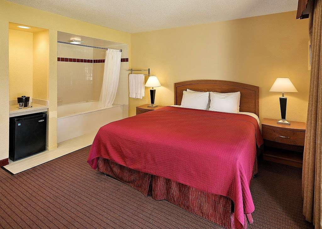 Best Western Golden Sails Hotel | 6285 E, CA-1, Long Beach, CA 90803 | Phone: (562) 596-1631