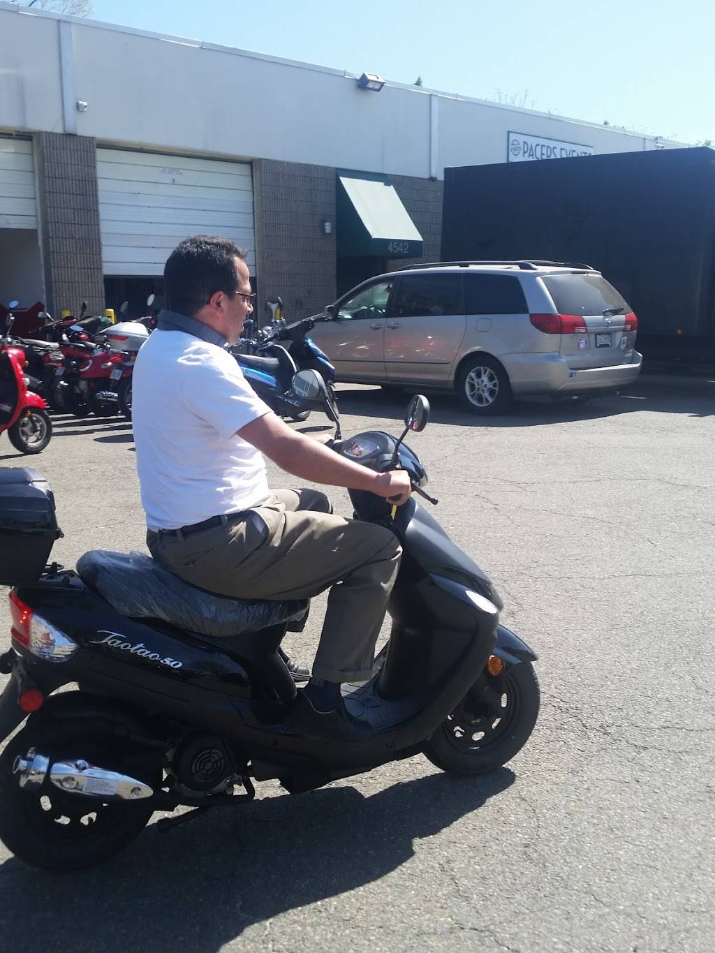 H P Mopeds | 4540 Eisenhower Ave, Alexandria, VA 22304 | Phone: (703) 751-6411