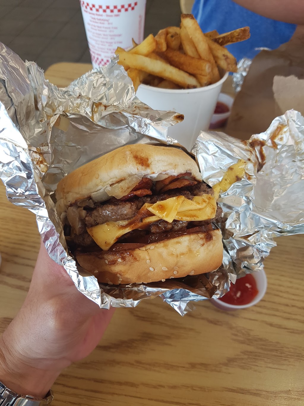 Five Guys | 300 Doug Baker Blvd Unit 300, Hoover, AL 35242, USA | Phone: (205) 991-0335