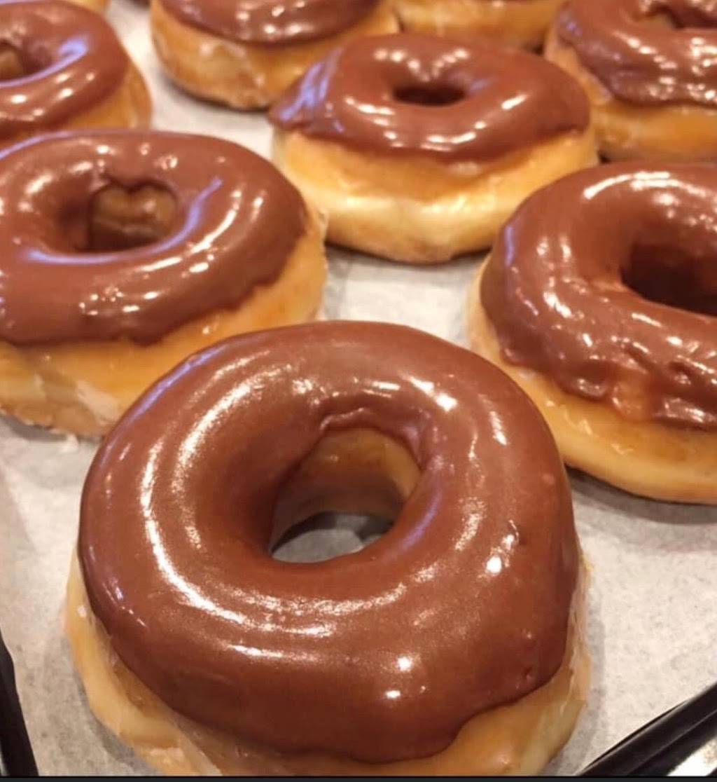 Tulsa Hills Donuts | 1531 W 81st St Suite F, Tulsa, OK 74132, USA | Phone: (918) 551-6157