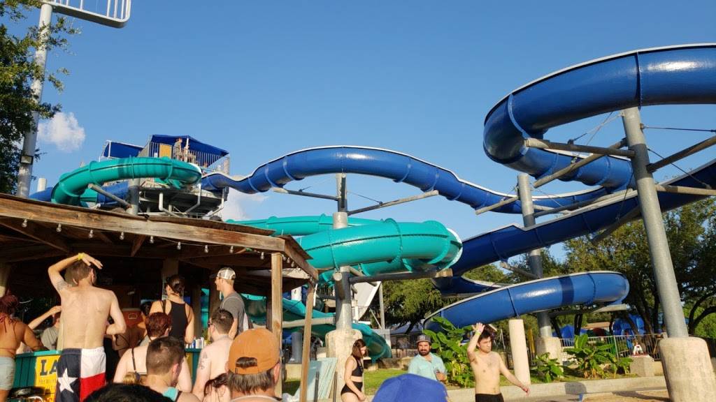 Volente Beach Resort & Waterpark | 16107 FM2769 Suite D, Leander, TX 78641, USA | Phone: (512) 258-5110