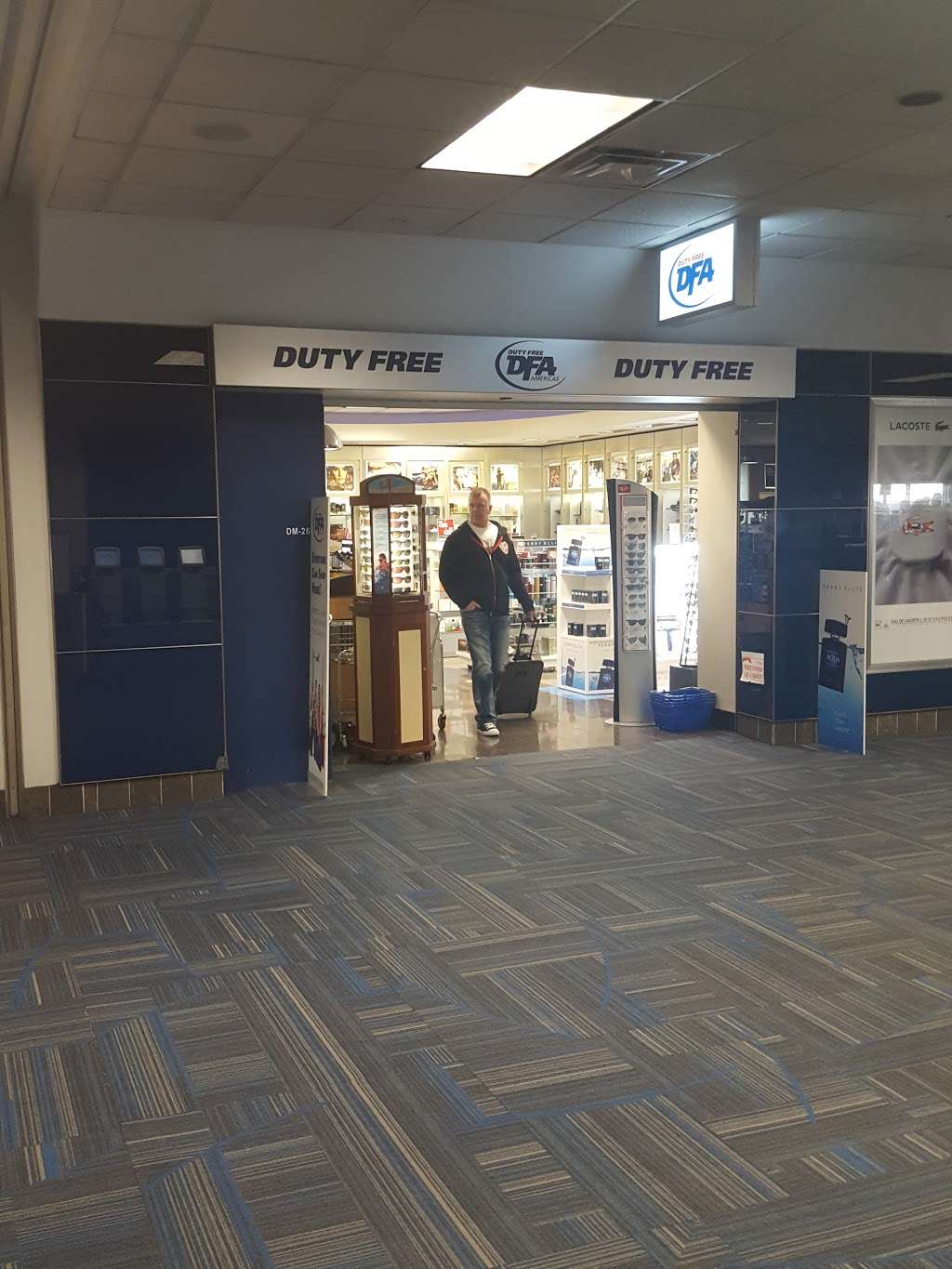 Duty Free Americas Concourse D | 44825 Delta Rd, Chantilly, VA 20151, USA