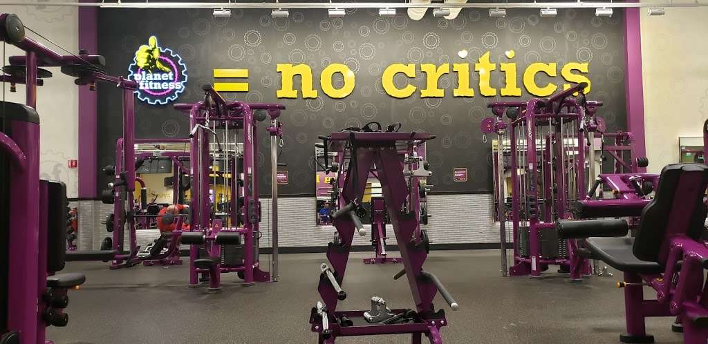 Planet Fitness 200 Westgate Dr Brockton Ma 02301 Usa