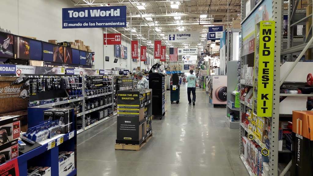 Lowe's Home Improvement in 355 Ken Pratt Blvd, Longmont, CO 80501, USA