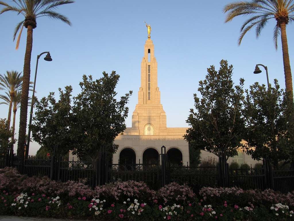 Redlands California Temple | 1761 5th Ave, Redlands, CA 92374, USA | Phone: (909) 389-7369