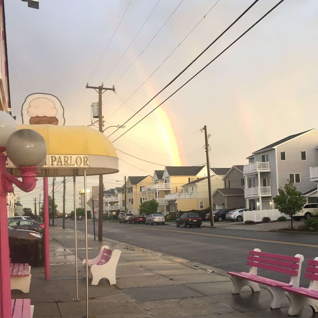 Lizzys Ice Cream | 405 E 10th Ave, Wildwood, NJ 08260, USA