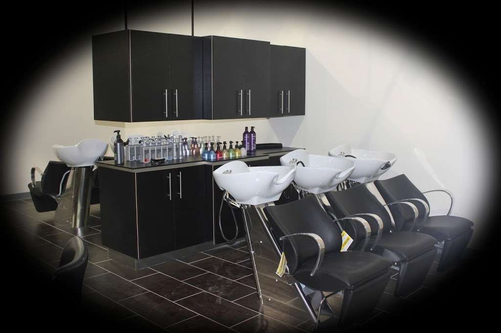 The Hair Company of Charlotte Hall | 30155 Three Notch Rd, Charlotte Hall, MD 20622 | Phone: (301) 884-4020