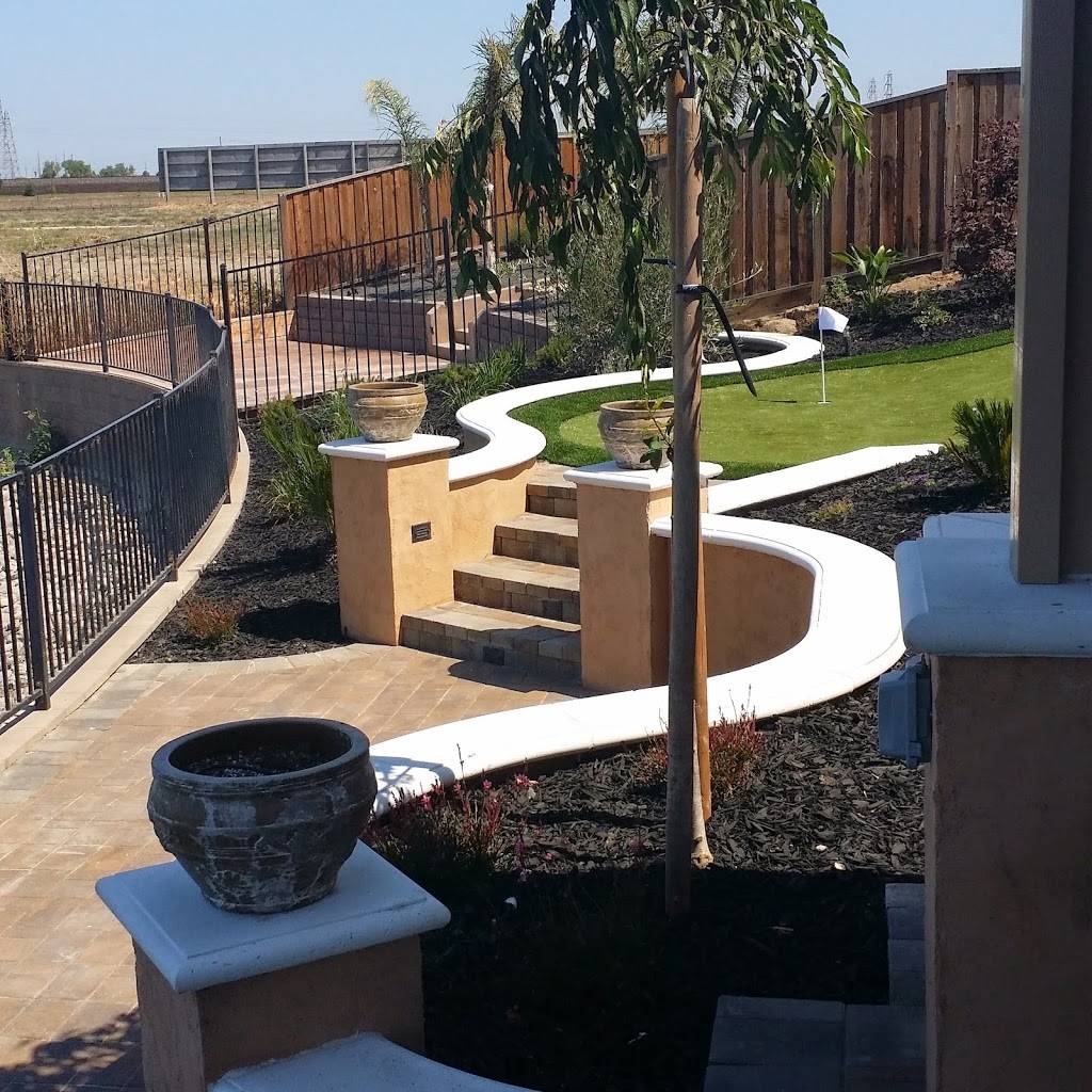 Santinis Landscaping & Maintenance | 15255 Inheritance Way, Manteca, CA 95336, USA | Phone: (209) 942-0439