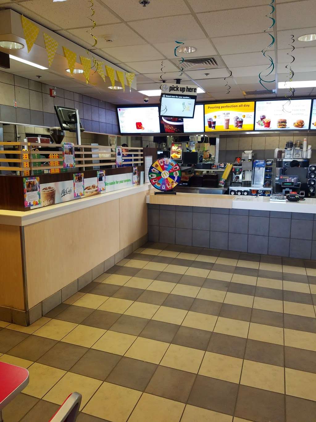 McDonalds | 9071 W Olive Ave, Peoria, AZ 85345, USA | Phone: (623) 979-1822