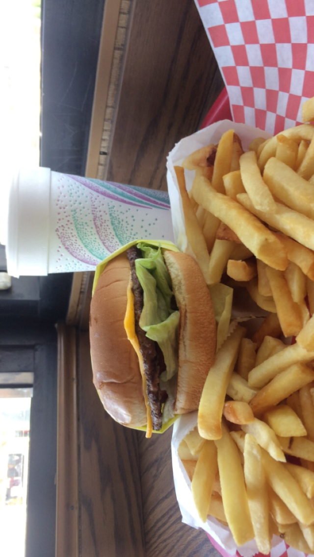 Jims Burgers | 4660 Gage Ave, Bell, CA 90201, USA | Phone: (323) 771-2727