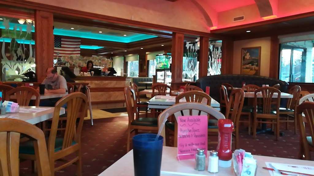 Putnam Diner and Restaurant | 2600 NY-22, Patterson, NY 12563, USA | Phone: (845) 878-8000