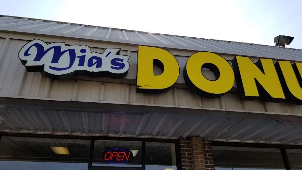 Mias Donut | 2300 Rowlett Rd, Rowlett, TX 75088, USA | Phone: (214) 607-4400