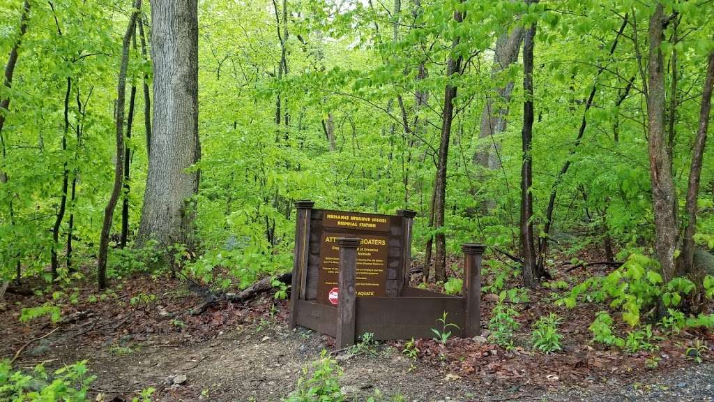 Blue Lake Park Entrance | Tuxedo Park, NY 10987, USA