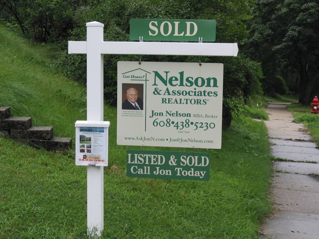 Nelson & Associates REALTORS | 595 Arthur St #101, Verona, WI 53593, USA | Phone: (608) 438-5230