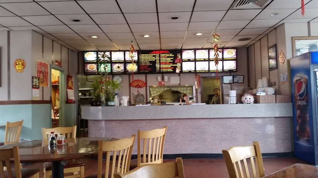 New Horizon Chinese Restaurant | 124 NJ-10, Randolph, NJ 07869, USA | Phone: (973) 361-4840