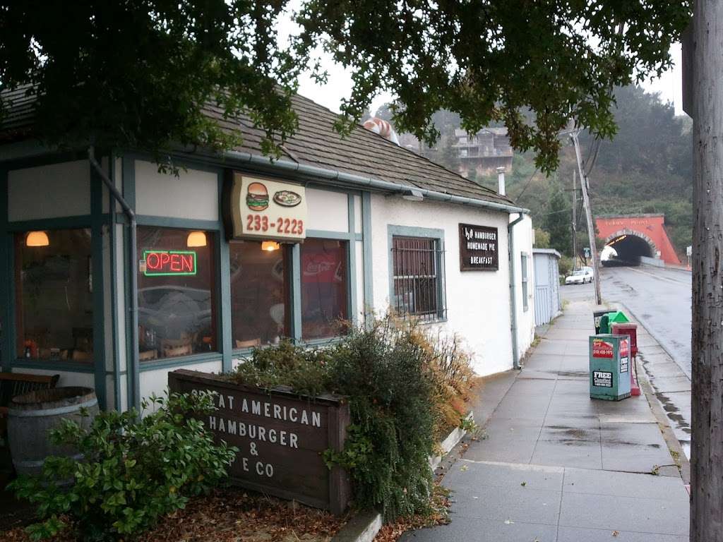 Great American Hamburger | 35 E Richmond Ave, Richmond, CA 94801, USA | Phone: (510) 233-2223