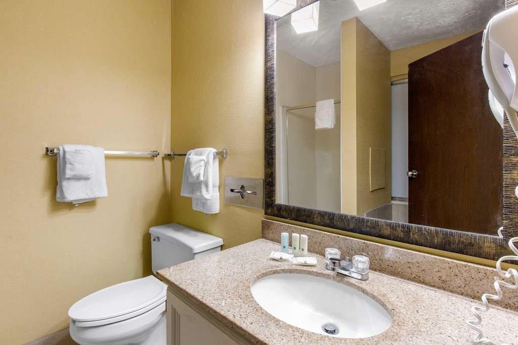 Quality Inn | 4661 James Madison Pkwy, King George, VA 22485 | Phone: (540) 663-3060