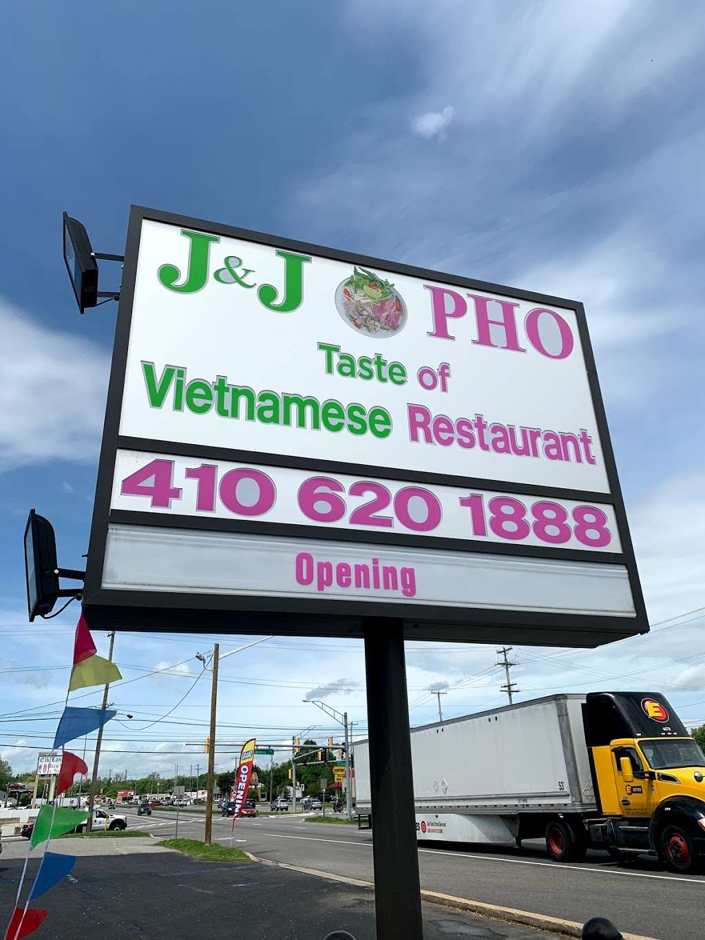 JJ Pho | 216 W Pulaski Hwy, Elkton, MD 21921 | Phone: (410) 620-1888