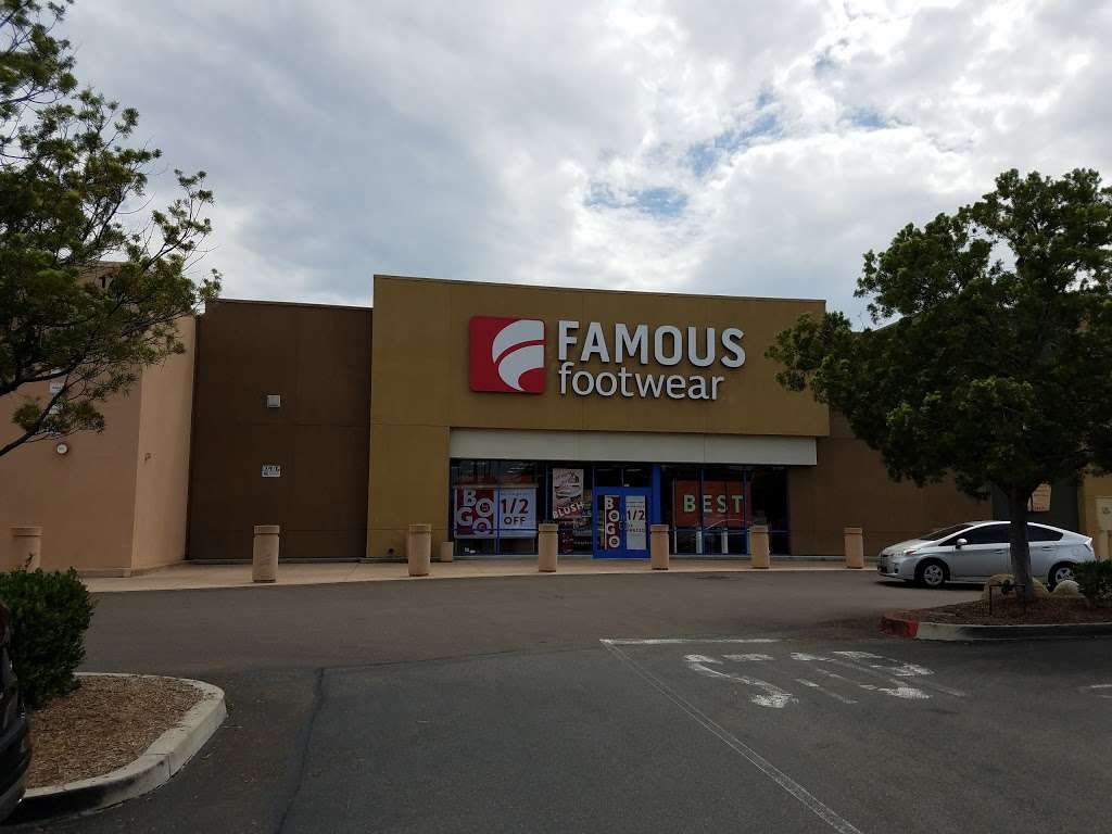 Famous Footwear | 1821 University Dr, Vista, CA 92083, USA | Phone: (760) 758-3570