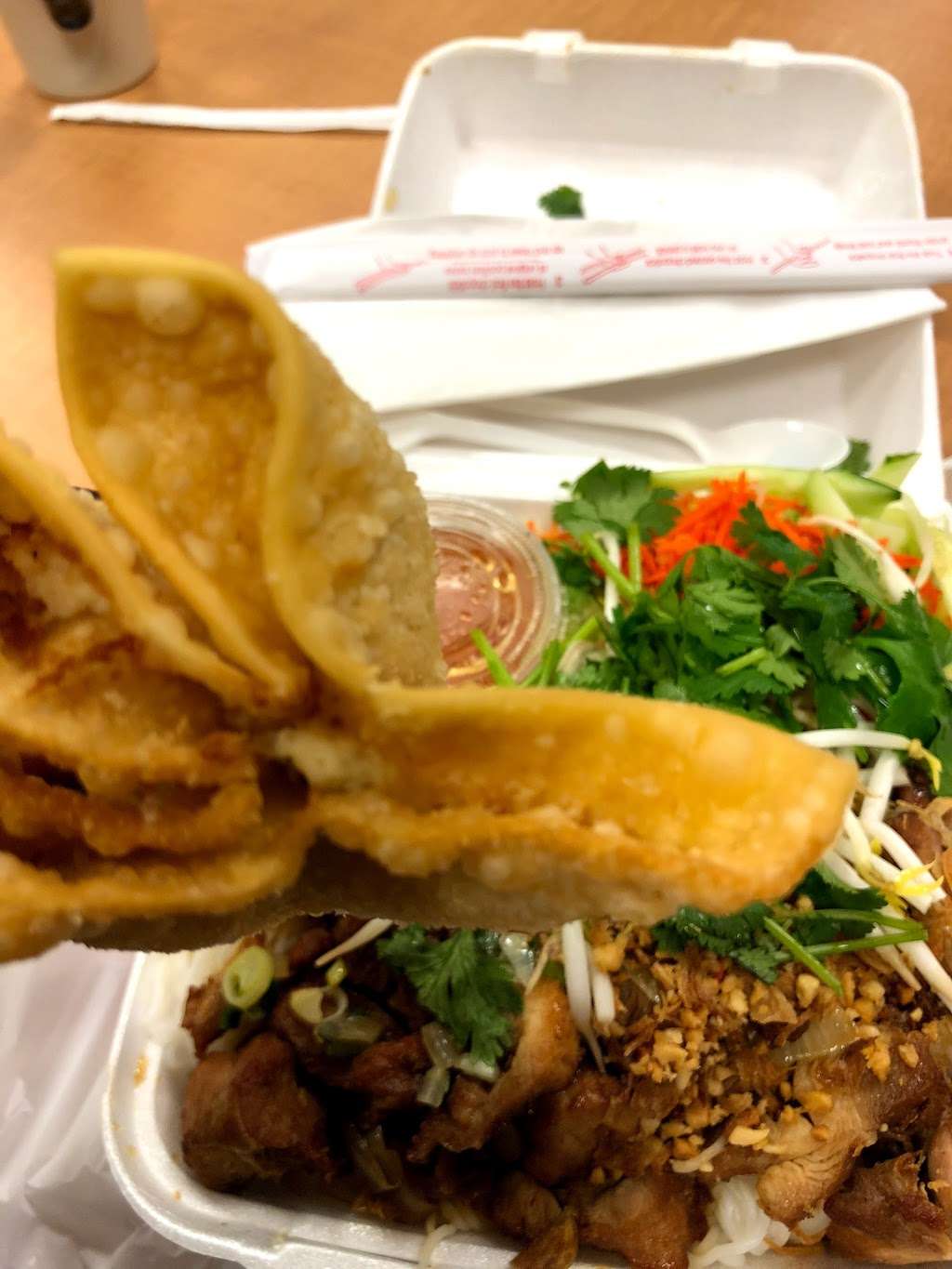 Vietnam Cafe | 2200 W 39 Ave, Kansas City, KS 66103 | Phone: (913) 262-8552