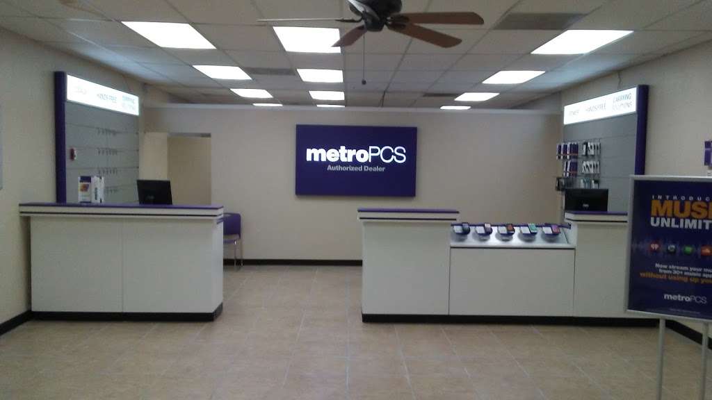 Metro by T-Mobile | 2939 Alta View Dr, San Diego, CA 92139 | Phone: (619) 399-5537