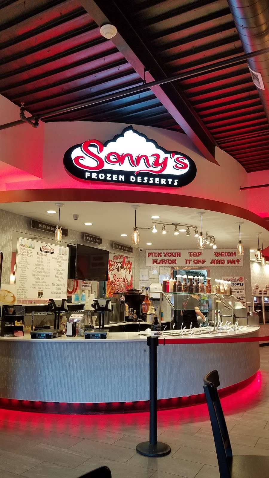 Sonnys Frozen Desserts | 599 Pompton Ave, Cedar Grove, NJ 07009 | Phone: (973) 433-0770