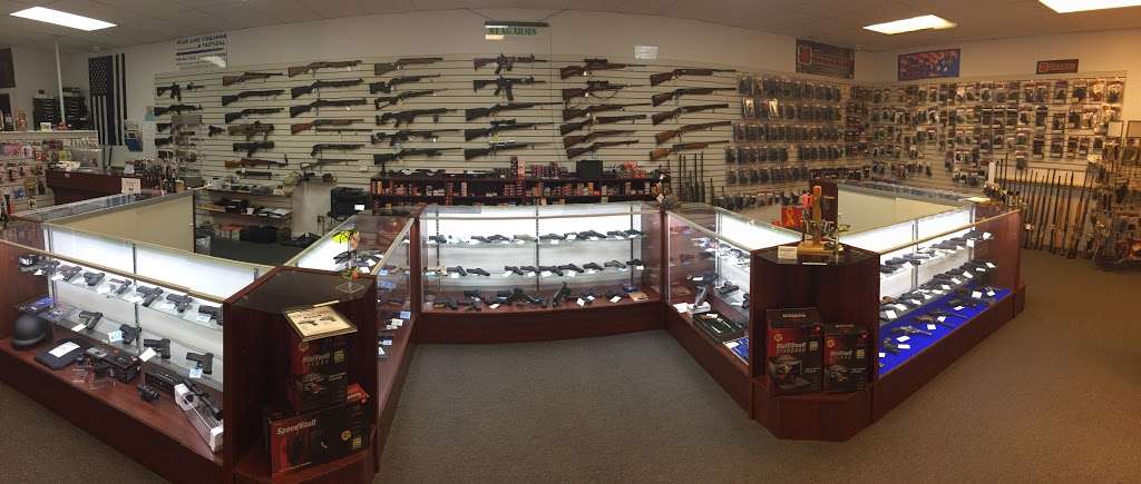 Blue Line Firearms & Tactical | 7192 Main St, Trumbull, CT 06611, USA | Phone: (203) 880-5151