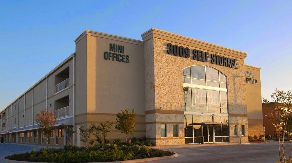 SurePoint Self Storage - FM 3009 | 17305 IH 35 N, Schertz, TX 78154, USA | Phone: (210) 617-3917