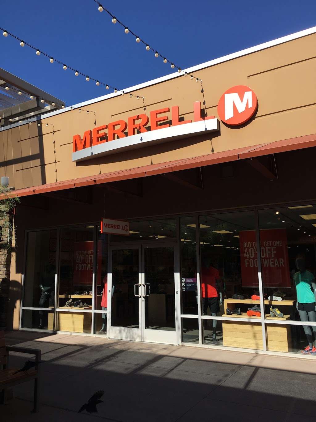 Merrell | 4976 Premium Outlets Way Suite 712, Chandler, AZ 85226, USA | Phone: (480) 639-1779