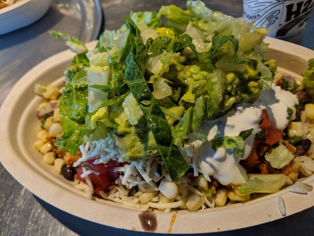 Chipotle Mexican Grill | 643 River Hwy, Mooresville, NC 28117, USA | Phone: (704) 664-0940