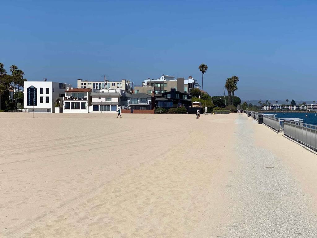 Marina Del Rey Beach Rentals | 29 Yawl St, Marina Del Rey, CA 90292, USA | Phone: (310) 306-8286