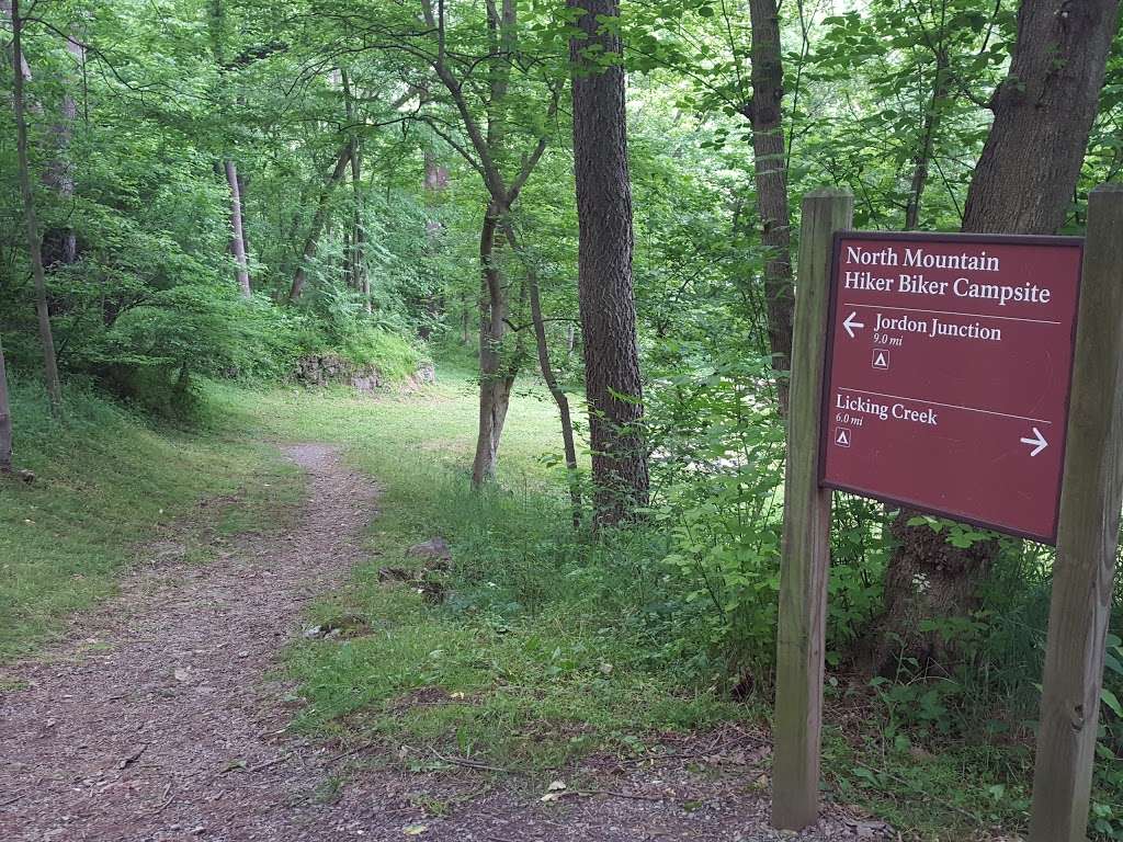 North Mountain | and Canal, Clear Spring, MD 21722, USA