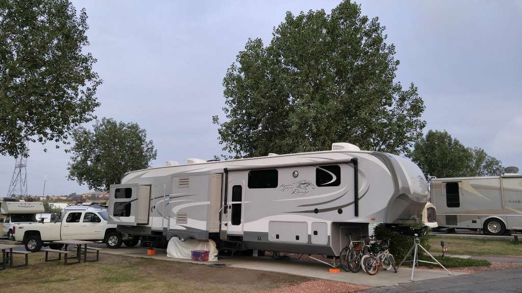 Dakota Ridge RV Park | 17800 W Colfax Ave, Golden, CO 80401 | Phone: (303) 279-1625