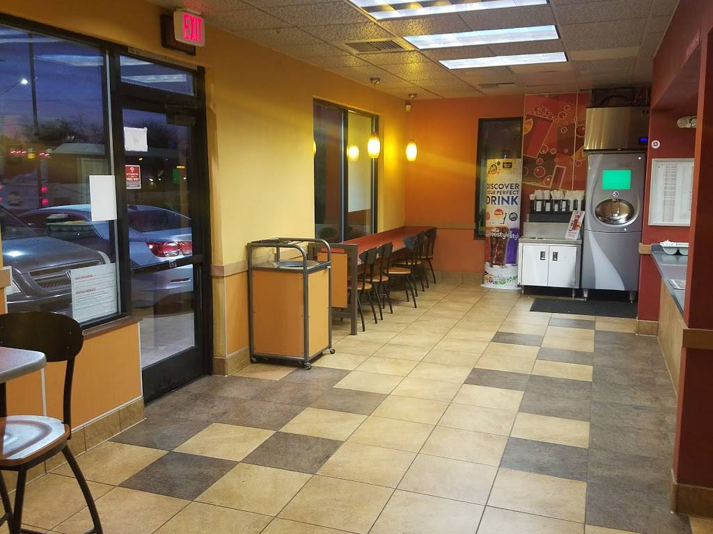 Jack in the Box | 1661 Watt Ave, Sacramento, CA 95864, USA | Phone: (916) 483-1769