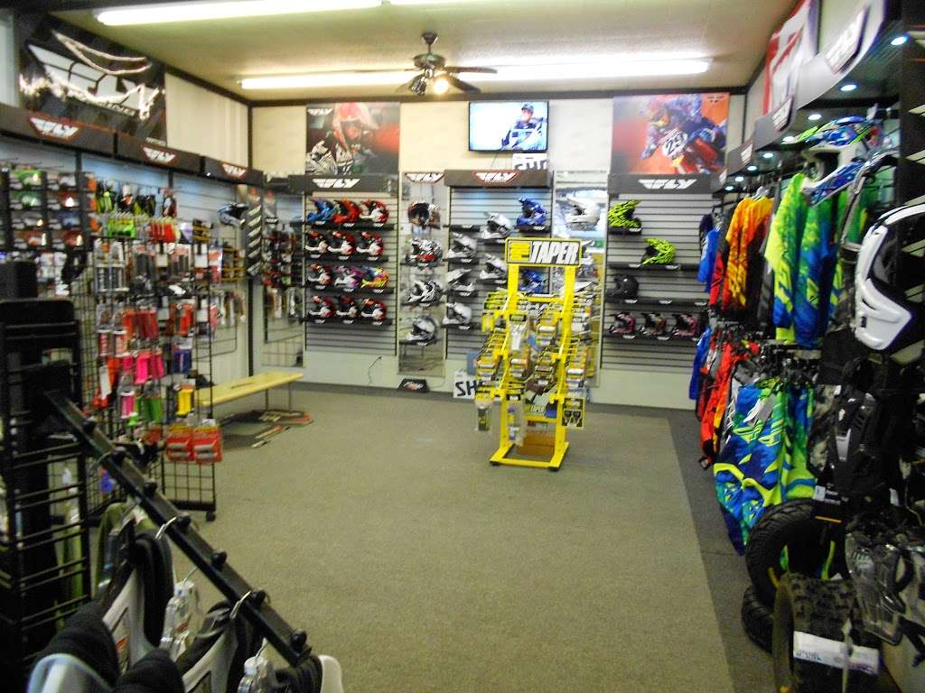 B & E Recreation | 1006 US-30, Valparaiso, IN 46383, USA | Phone: (219) 462-3121