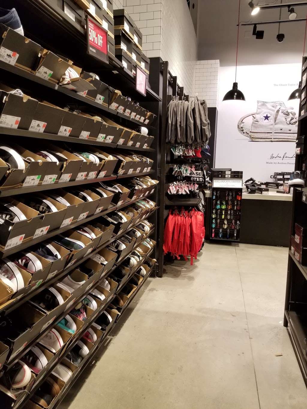 Converse Factory Store | 7000 Arundel Mills Cir Suite 453, Hanover, MD 21076 | Phone: (410) 379-8348