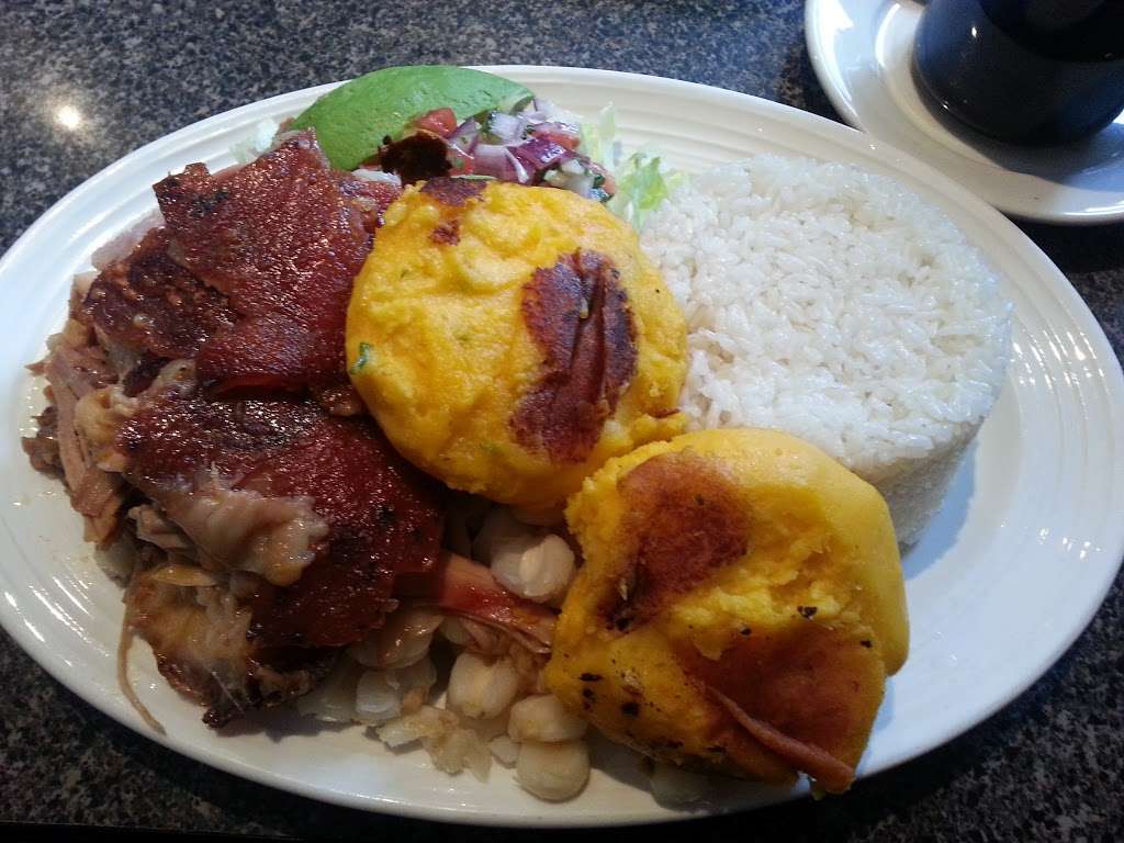 Con Sabor Ecuador | 251 Walnut St, Newark, NJ 07105, USA | Phone: (973) 878-2880