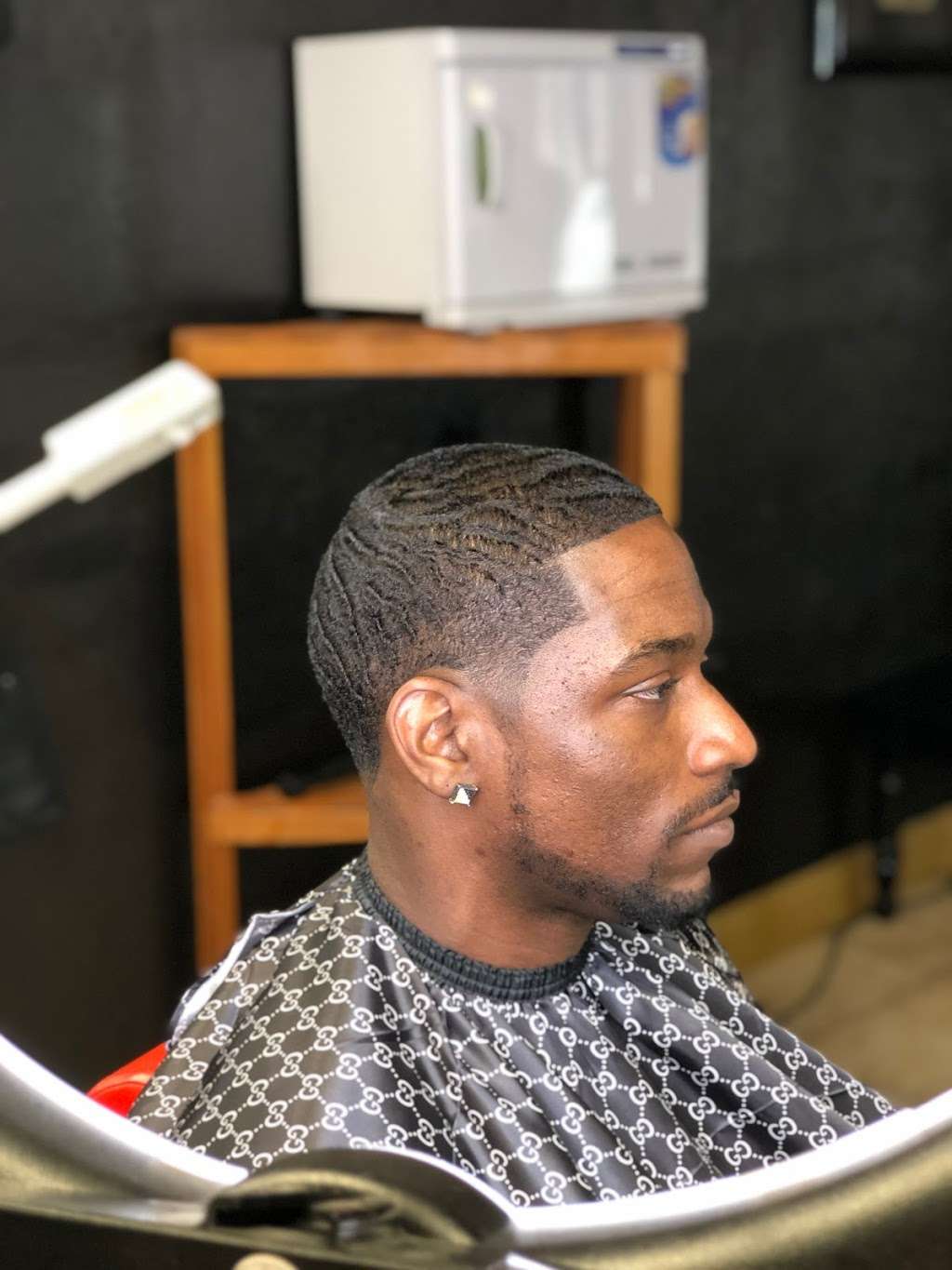 EscoBarberShop | 386 Aldine Bender Rd, Houston, TX 77060, USA | Phone: (346) 247-8686