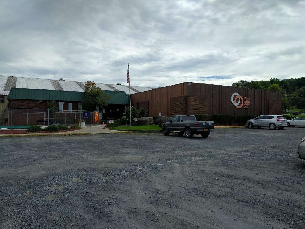 Orange Hollow Racquet Club | 10 6 and 1 Half Station Rd, Goshen, NY 10924, USA | Phone: (845) 294-9393