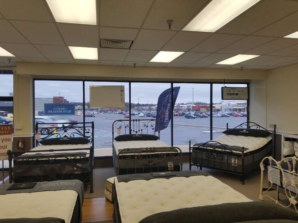 Mattress Warehouse of Hagerstown - Valley Mall | 17301 Valley Mall Rd, Hagerstown, MD 21740, USA | Phone: (301) 582-3766