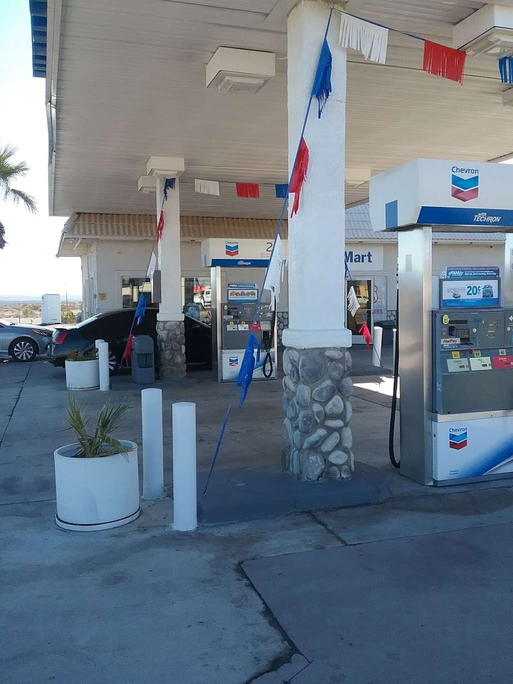 Chevron | 4304 E Highland Ave, Highland, CA 92346, USA | Phone: (909) 425-9919