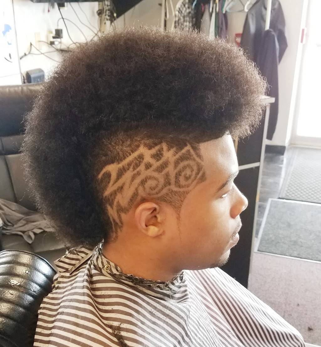 Philgoods Barber Salon | 4823 W Bradley Rd, Brown Deer, WI 53223, USA | Phone: (414) 371-1143