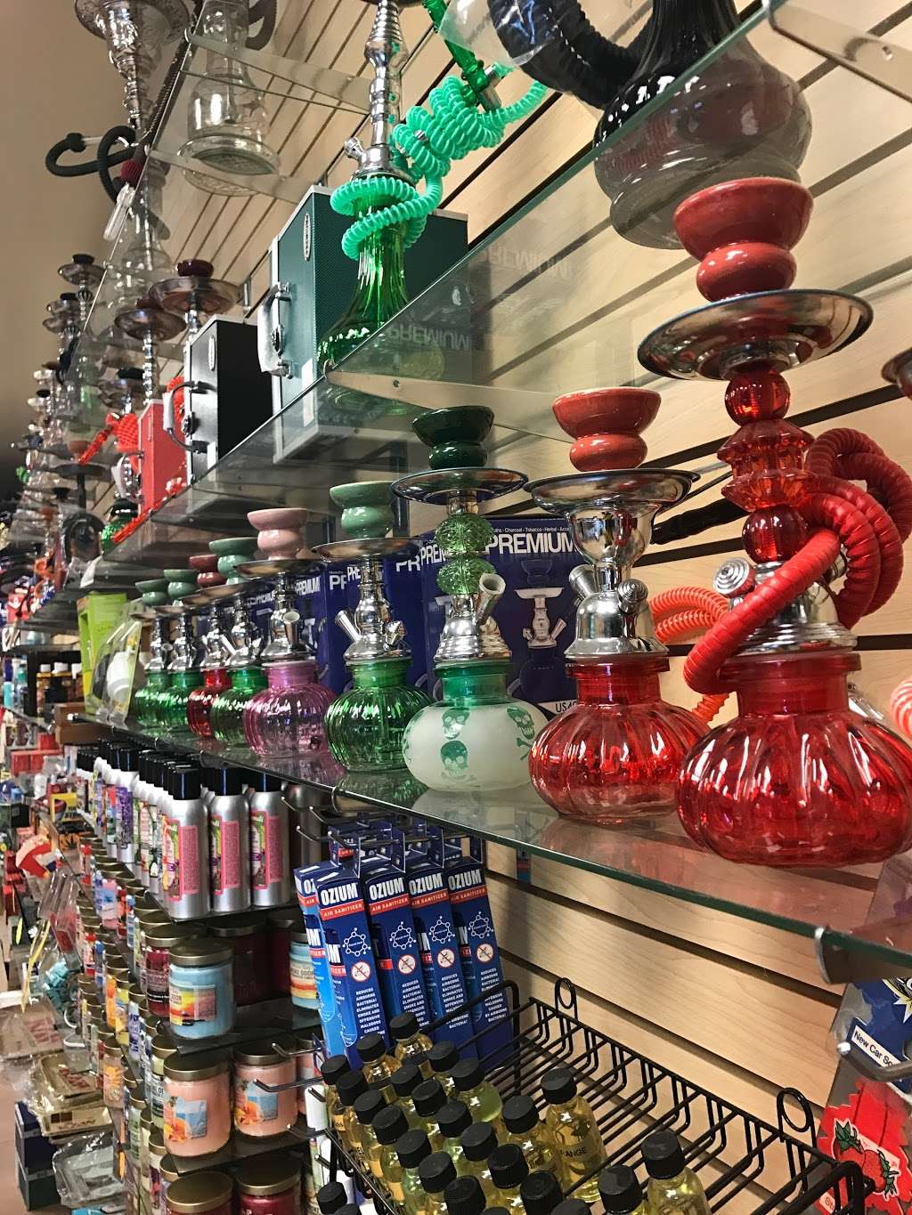 Bobs Vape & Smoke Shop | 1740 E Broadway Rd Ste 102, Tempe, AZ 85282 | Phone: (480) 361-4989