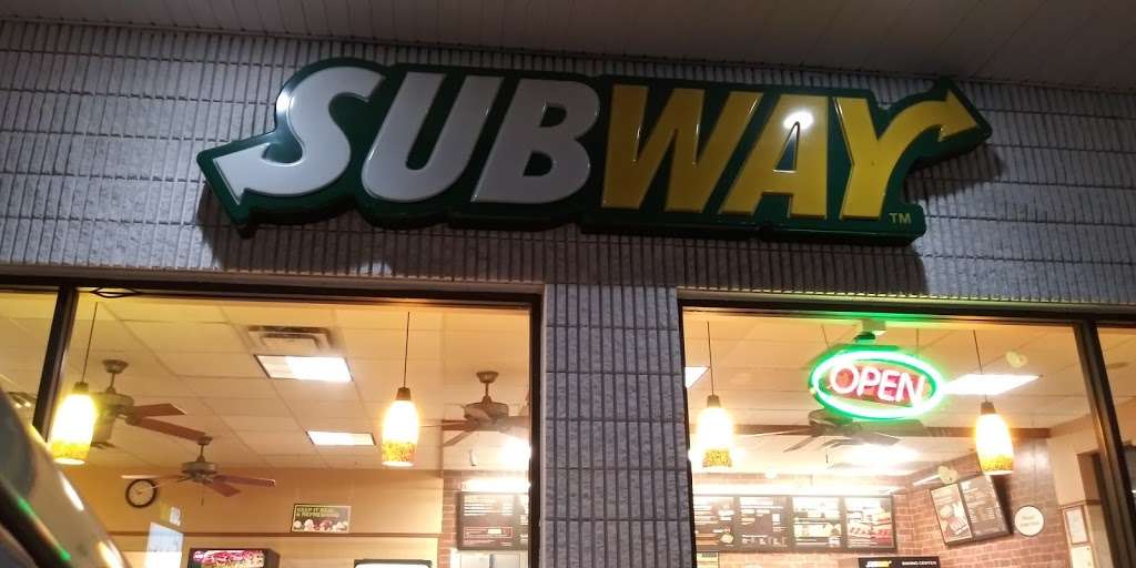 Subway | 247 Quincy Ave, Quincy, MA 02169, USA | Phone: (617) 773-4600