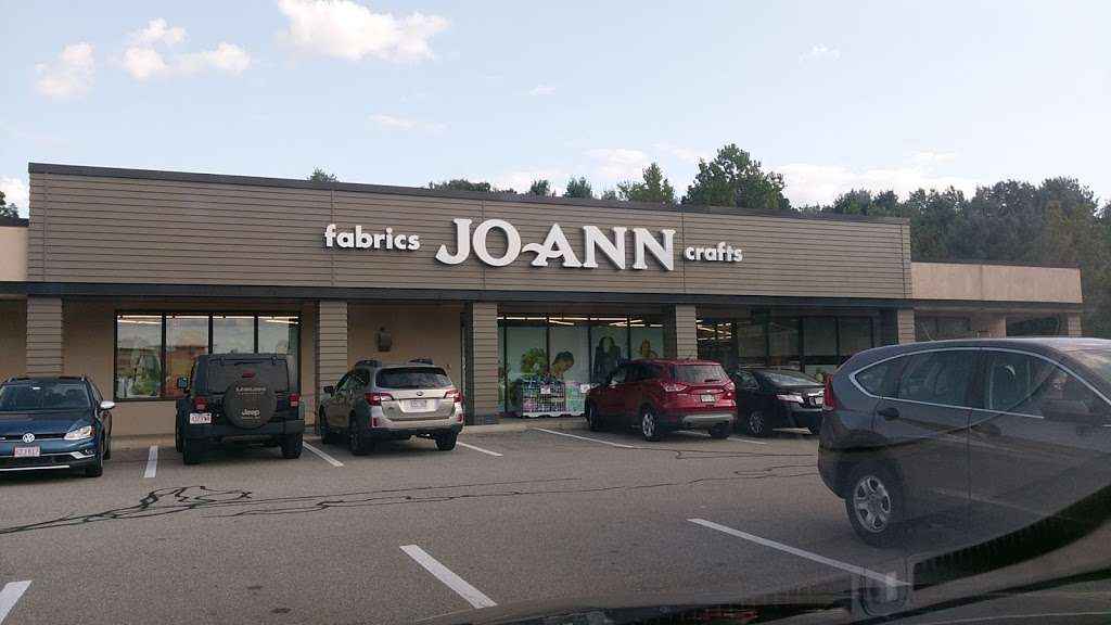 JOANN Fabrics and Crafts | 43 Middlesex Turnpike, Burlington, MA 01803, USA | Phone: (781) 272-9727