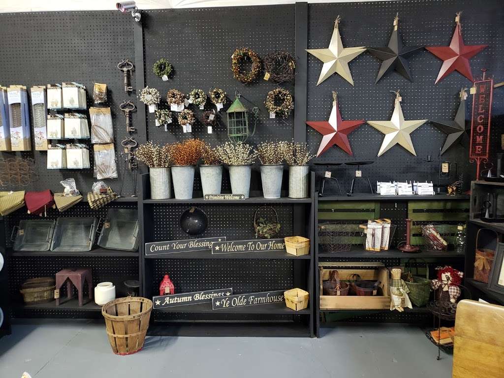 Two Crows Antique Mall | Ranson, WV 25438, USA | Phone: (681) 252-1343