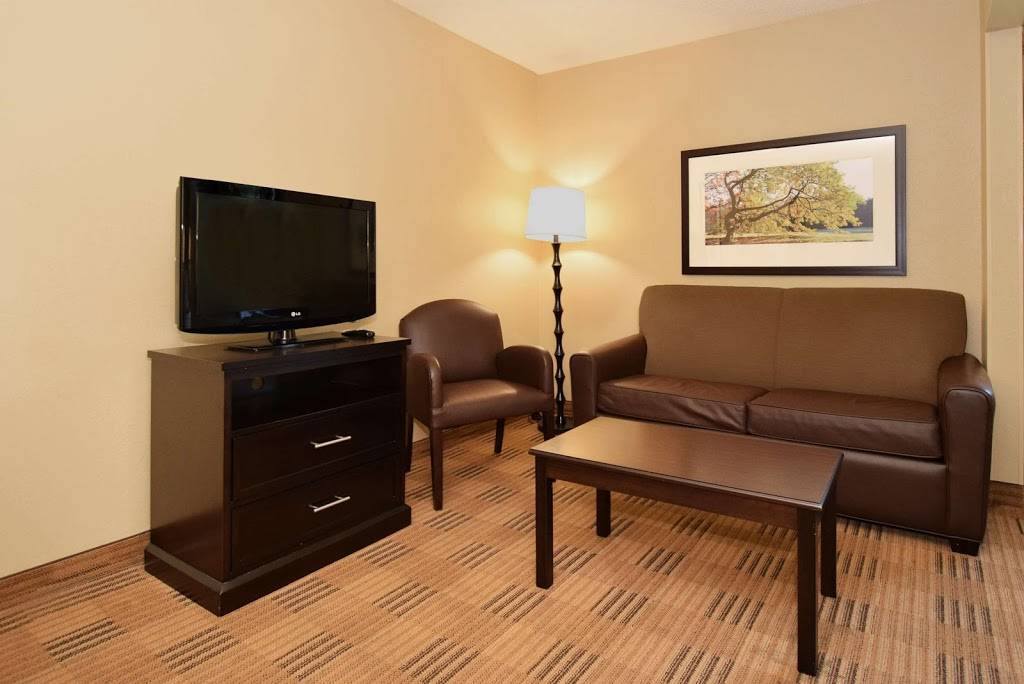 Extended Stay America - Charlotte - Tyvola Rd. - Executive Park | 5830 Westpark Dr, Charlotte, NC 28217 | Phone: (704) 527-1960