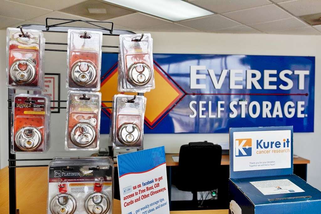 Everest Self Storage | 1515 S State College Blvd, Anaheim, CA 92806, USA | Phone: (714) 778-0789