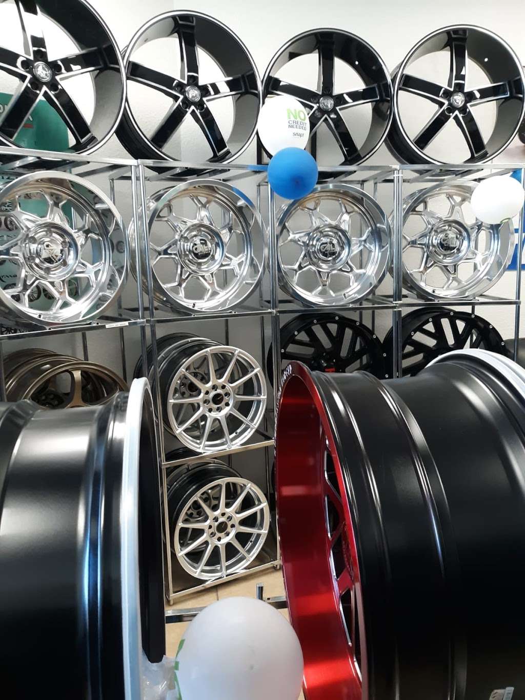 F TIRES N WHEELS | 9109 Cypress Creek Pkwy, Houston, TX 77070 | Phone: (713) 423-4409